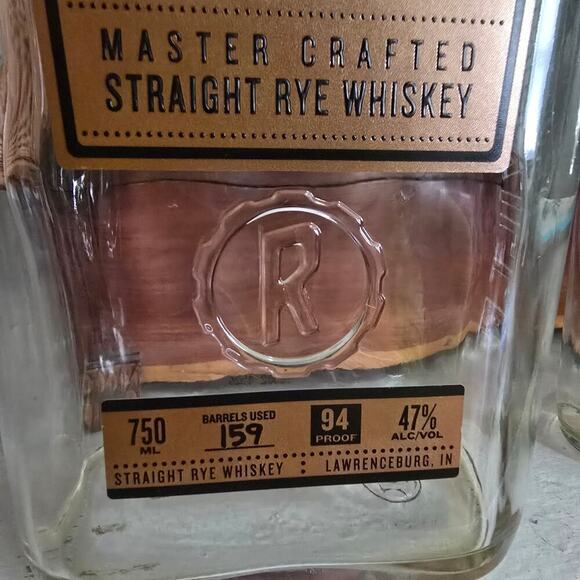 Two ROSSVILKE UNION Straight Rye Whiskey Empty Bottles 750ml Clean Craft Upcycle - Picture 3 of 5